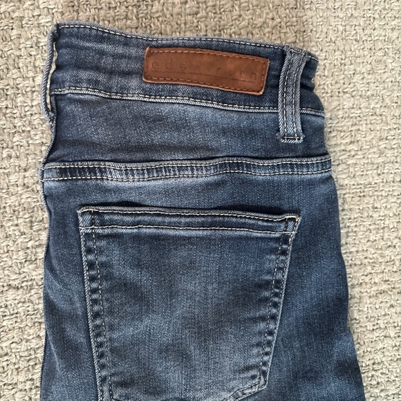 Eden Ruth High Rise Blue Jeans - Picture 4 of 4